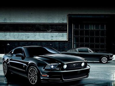 mustang-gt-black.jpg