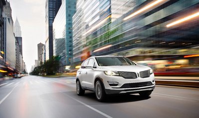 15LincolnMKC_38_hr.jpg