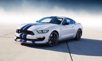 ShelbyGT350_13_HR(1).jpg