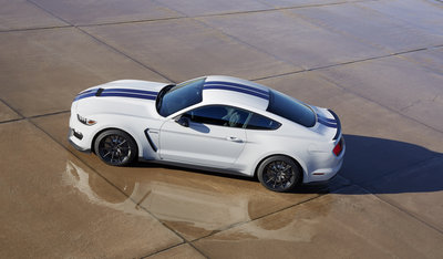 ShelbyGT350_18_HR.jpg