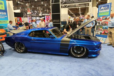 early-mustangs-sema-2015-26[2].jpg