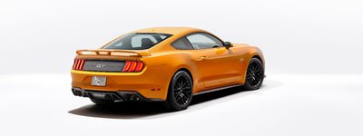 New-Ford-Mustang-V8-GT-with-Performace-Pack-in-Orange-Fury-7.jpg
