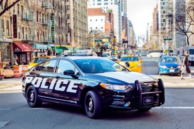 Police-Responder-Hybrid-Sedan-5.jpg