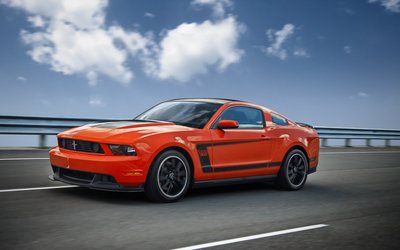 2012mustang_boss_02.jpg